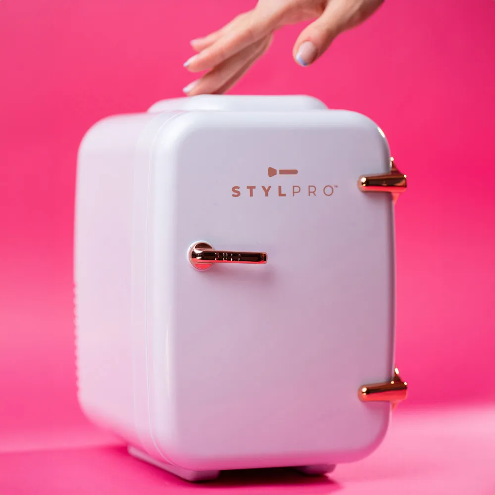 STYLPRO hladilnik za shranjevanje izdelkov - Beauty Fridge