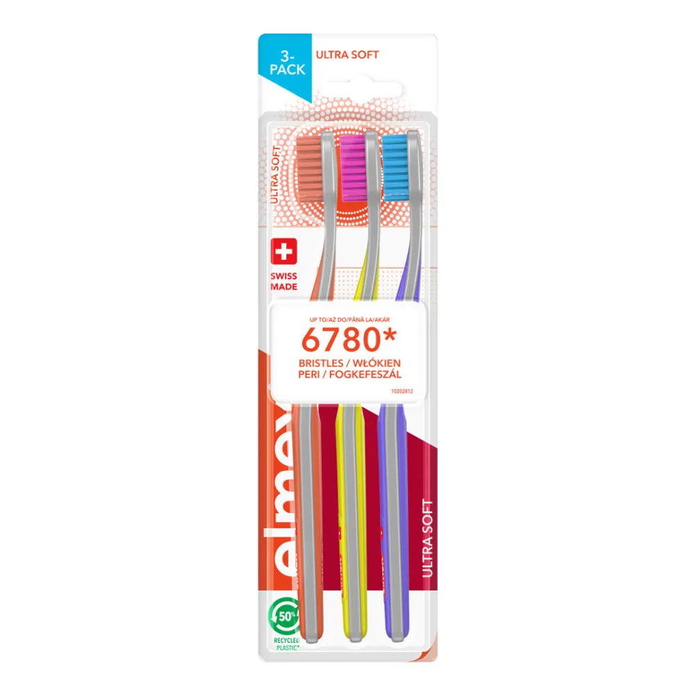 elmex komplet zobnih ščetk - Ultra Soft Tootbrush 3 Pack
